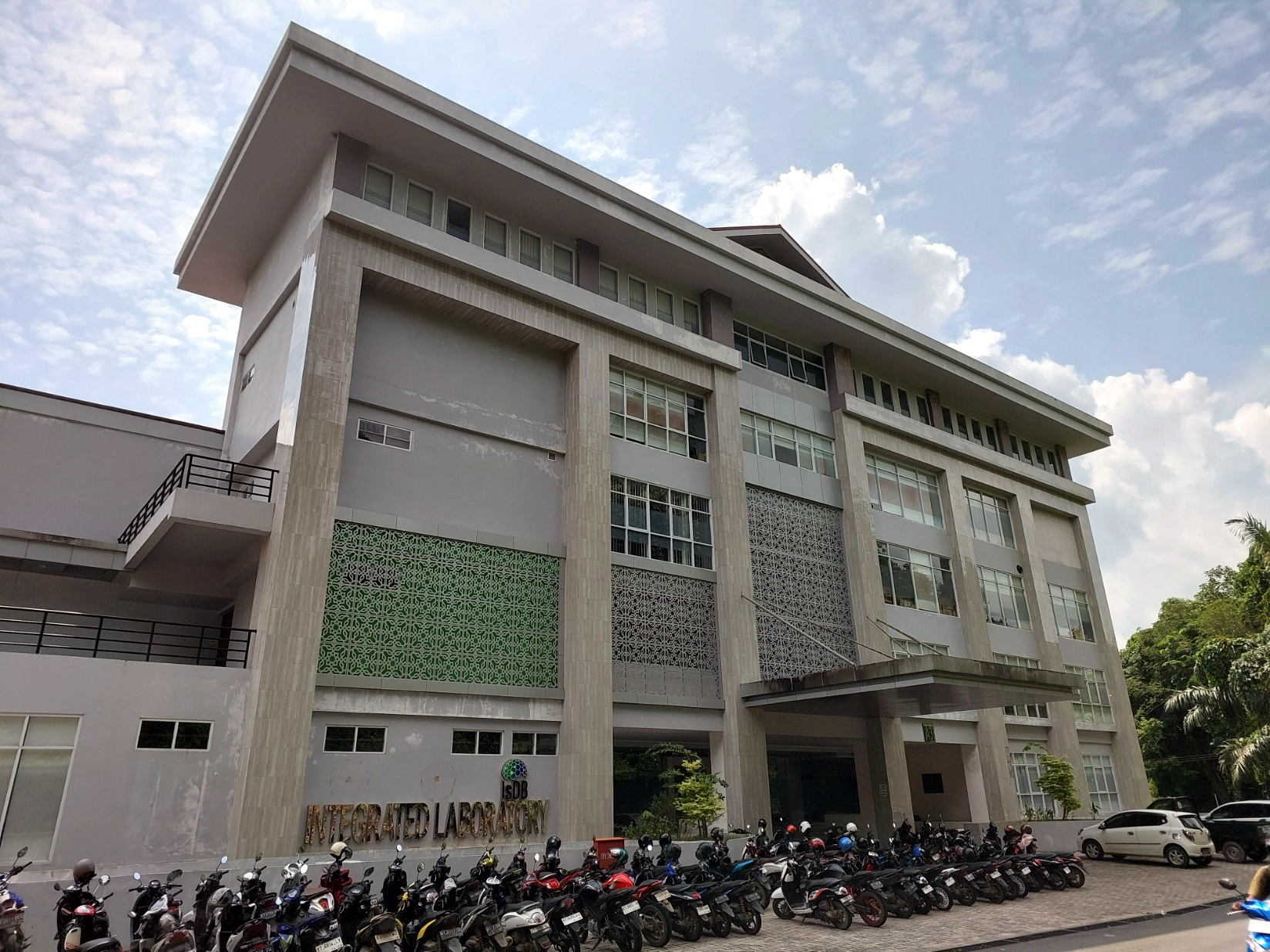 Gedung iLab UNMUL — ISDB Integrated Laboratory, Samarinda
