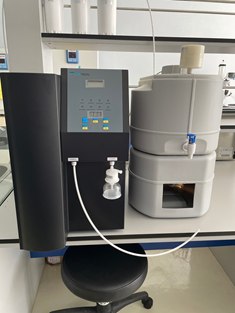 LABTRON WATER PURIFIER